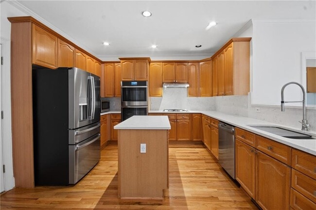 Building Photo - 270 Edwardton Ct