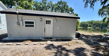 Building Photo - 1812 Curry Ford Rd