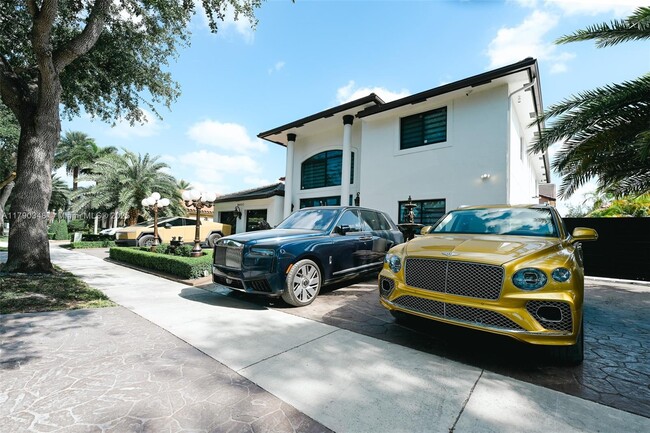 Building Photo - 8450 NW 169th Terrace