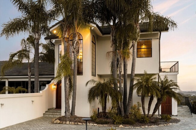 Building Photo - 6060 La Goleta Rd
