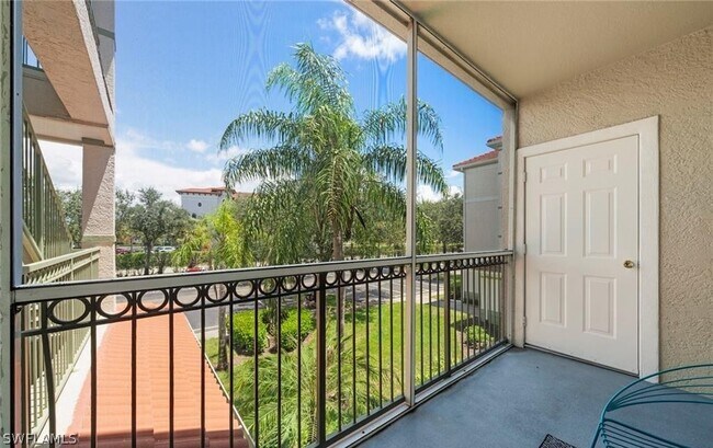 Building Photo - 23500 Walden Center Dr