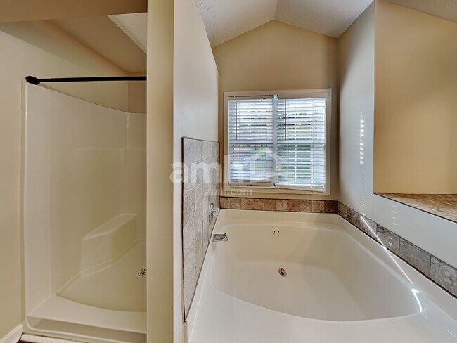 Building Photo - 3094 Perch Overlook SW