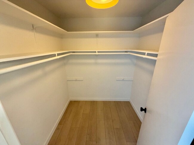 Building Photo - Hill Section 3BD Home with Large Backyard & Renovated Quartz Kitchen