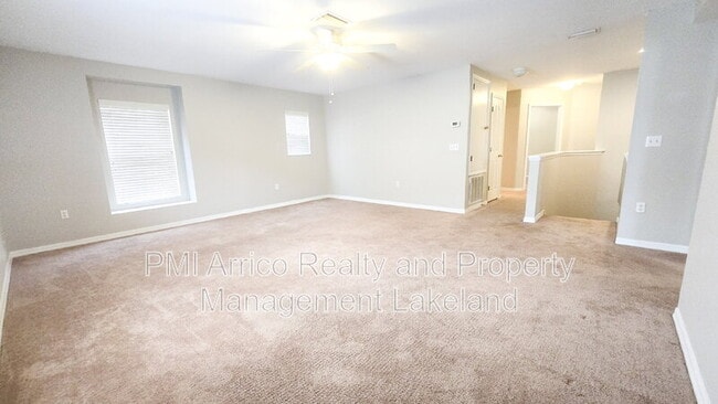 Building Photo - 6955 Lake Eaglebrooke Dr