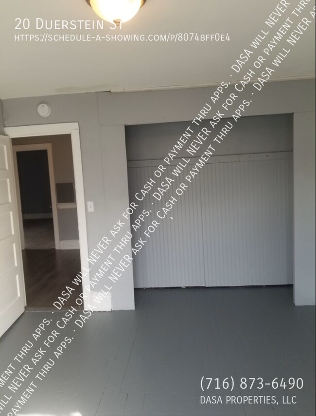 Building Photo - 20 Duerstein - 4 Bed / 1 Bath