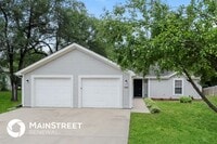 Building Photo - 7303 Oak St