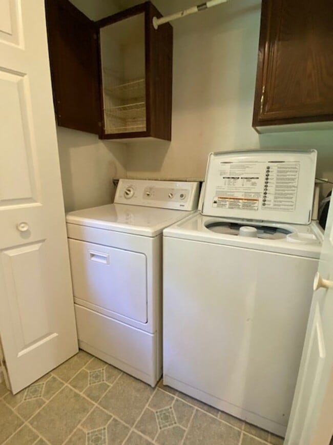 Building Photo - Creekside Cape Cod