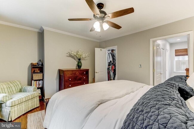 Building Photo - 145 W Hill St