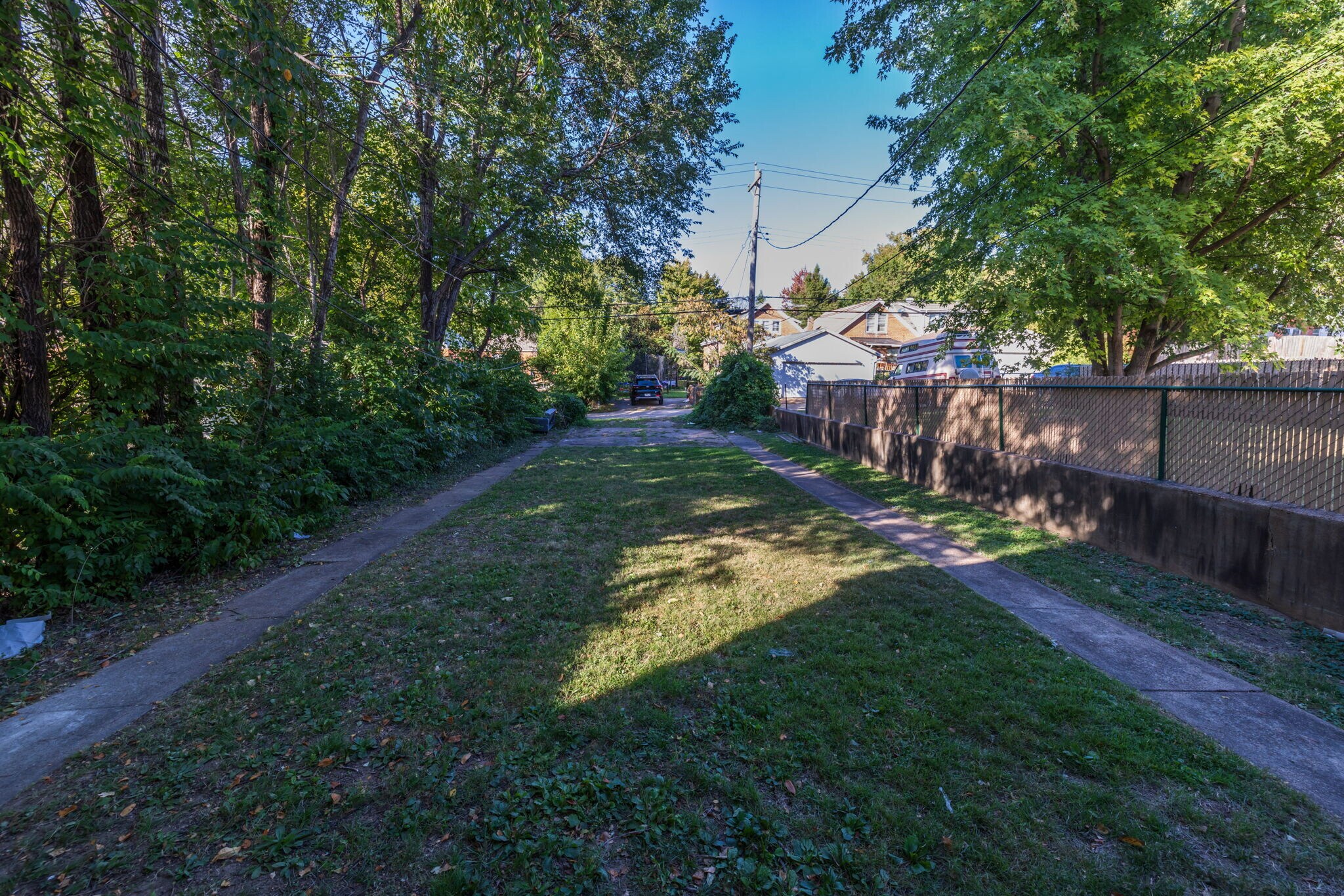 Building Photo - 6251 Odell St