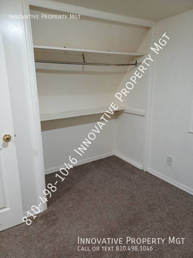 Building Photo - Recently refinished 3 bedroom , 1 bath home!