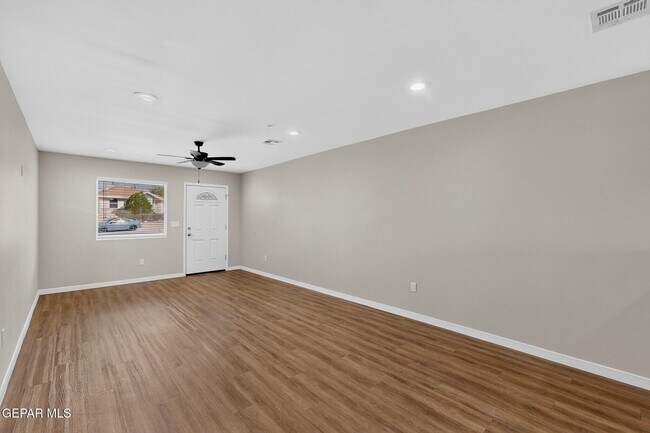 Building Photo - 1483 O Sullivan Dr