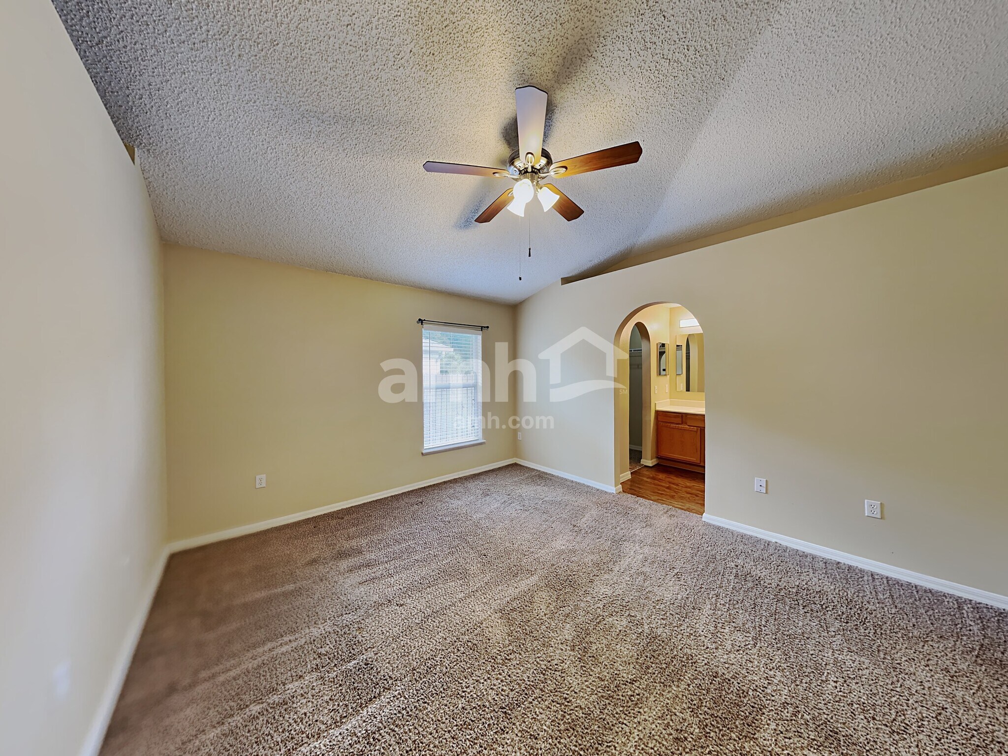 Building Photo - 6407 Tabogi Trl