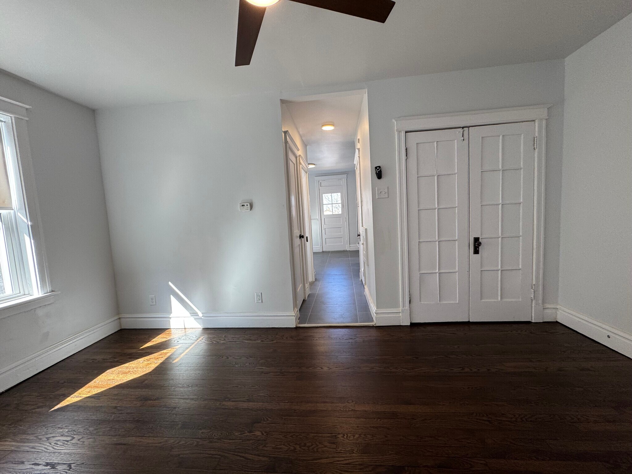 Building Photo - 5011 S Broadway