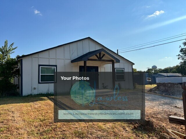 Building Photo - 3/2 Charming Updated Home in Denison for Lease!