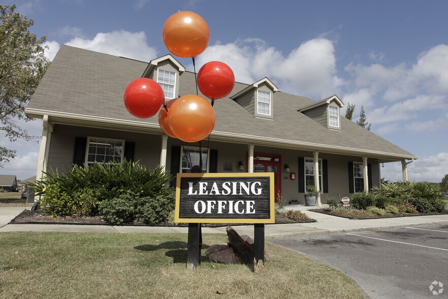 Reserve at White Oak Baton Rouge, LA Apartment Finder