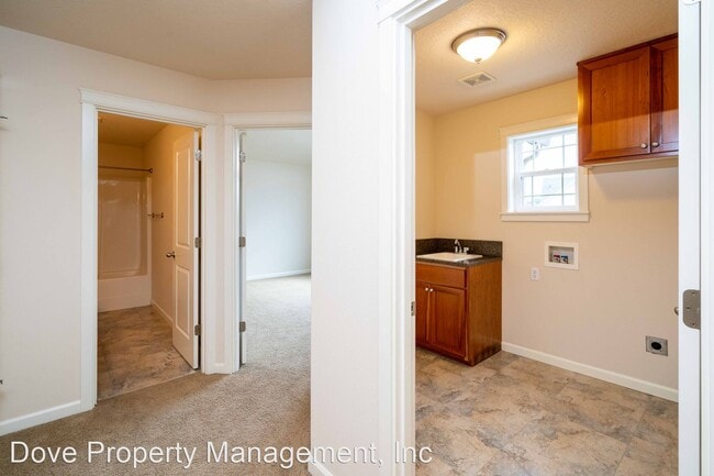 Building Photo - 4 br, 2.5 bath House - 14415 NW 25th Court