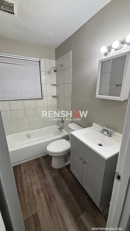 Building Photo - 4829 McCrory Ave