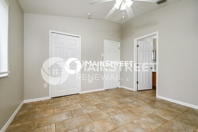 Building Photo - 3 Bedroom Pet-Friendly Home in Riverview, FL with Main Street Renewal