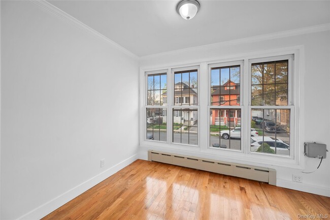 Building Photo - 20 Overhill Pl