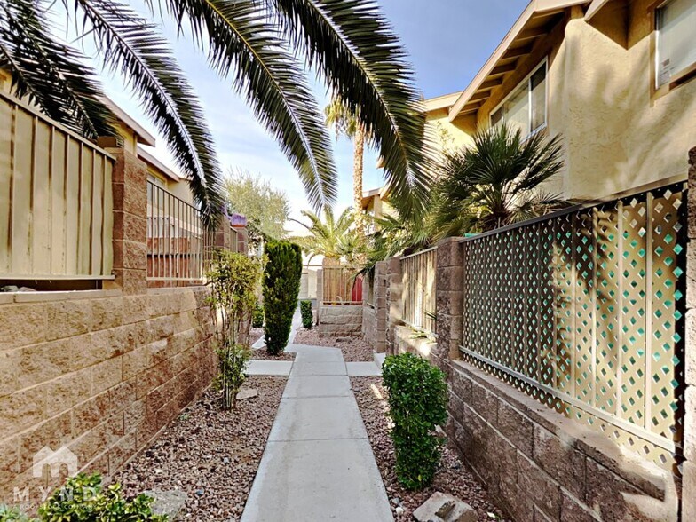Building Photo - 6439 Big Pine Way