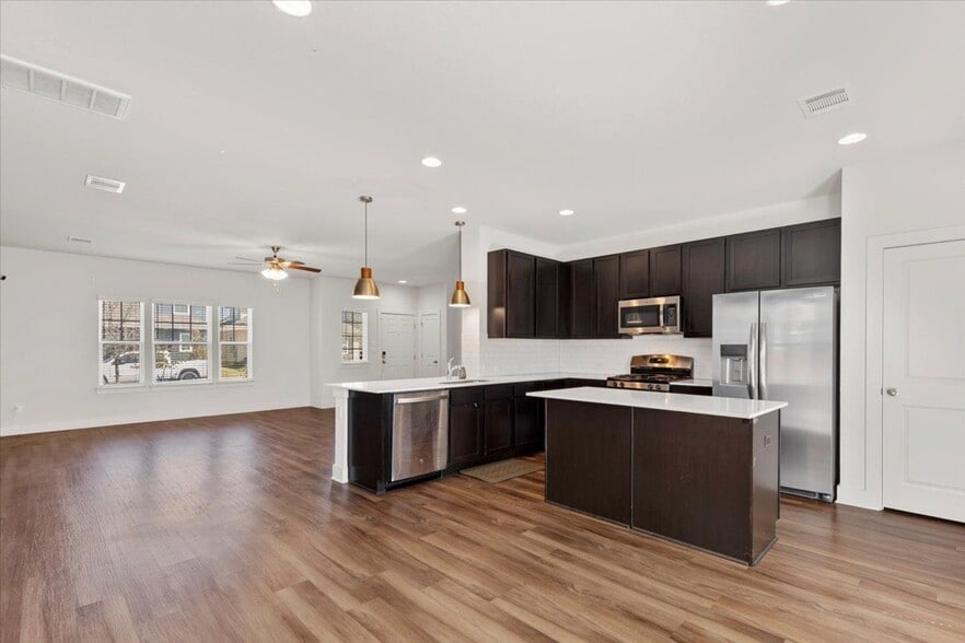 Building Photo - 210 Timber Brook Dr