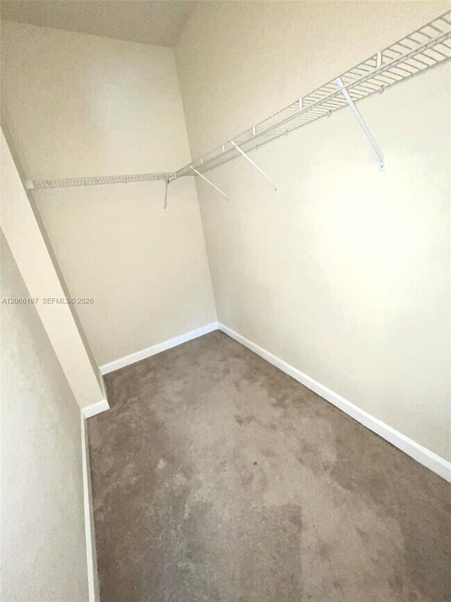 Building Photo - 3514 W 88th Terrace