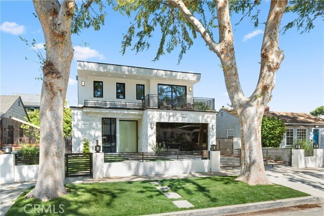 Building Photo - 14519 Greenleaf St