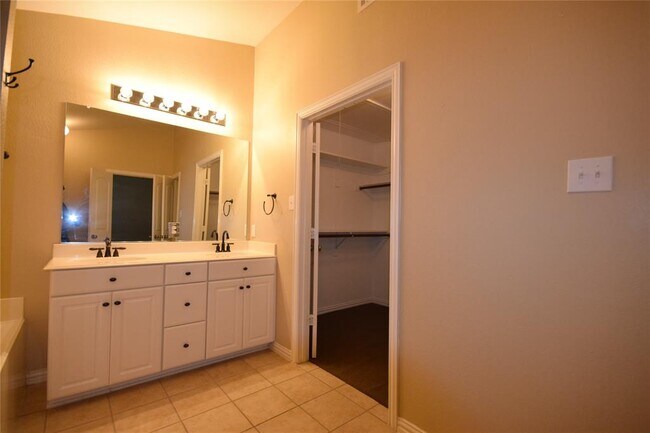 Building Photo - 2276 Fletcher Trail
