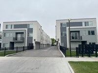 Building Photo - 359 N 700 W