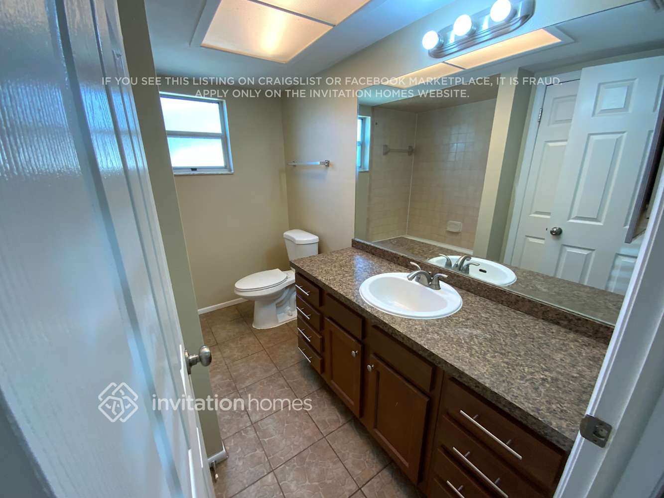 Building Photo - 6227 13th Ave