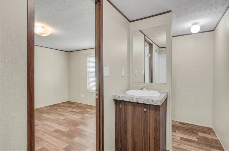 Building Photo - 2355 Indian Hill Dr