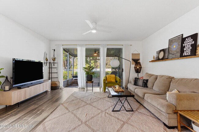 Building Photo - 7990 Baymeadows Rd E