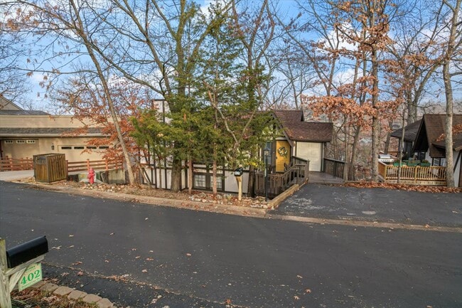 Building Photo - 415 Staniel Cay Dr