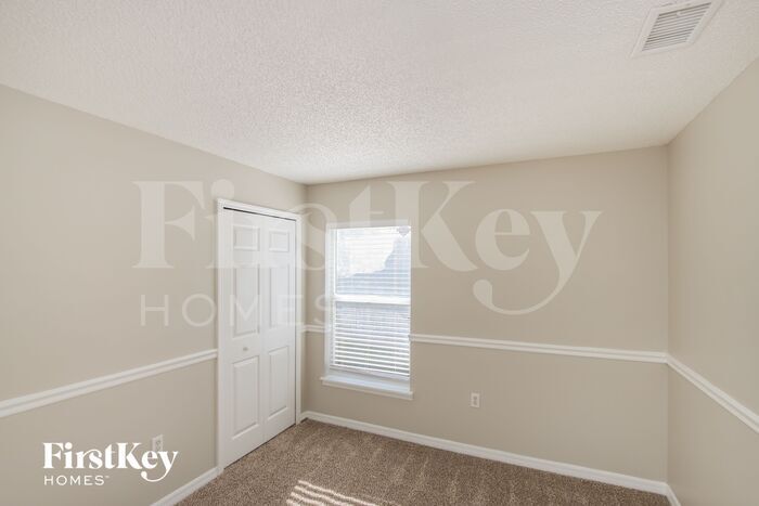 Building Photo - 2849 Maderia Cir