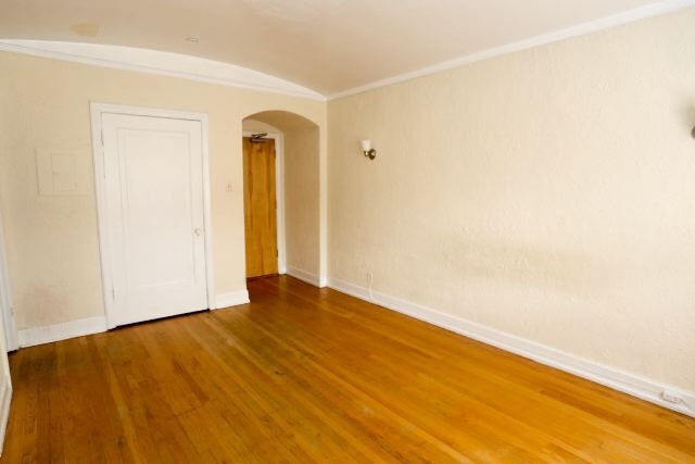 Building Photo - 539 W Arlington Pl