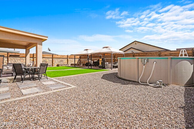 Building Photo - 2812 Tierra De Moyo Pl