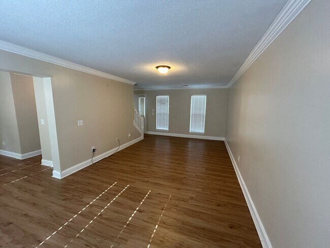 Building Photo - COMING SOON! N Greensboro, 4/2.5 home off of N Church St near Lake Jeanette & I-840