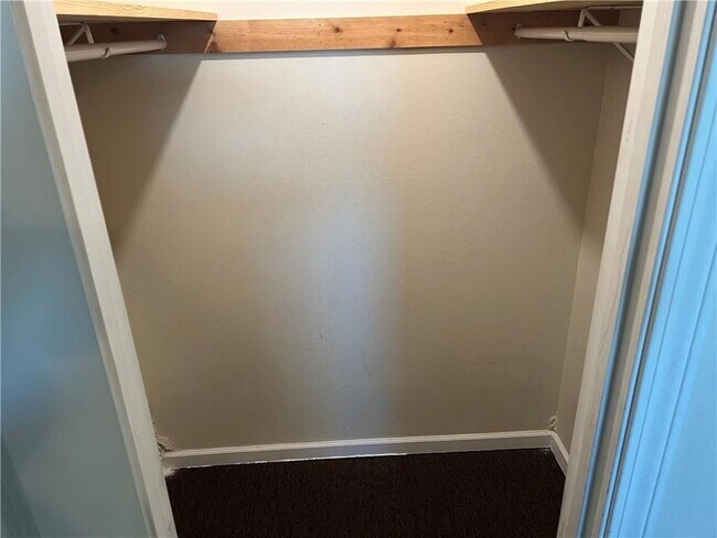 Building Photo - 316 Plantation Dr