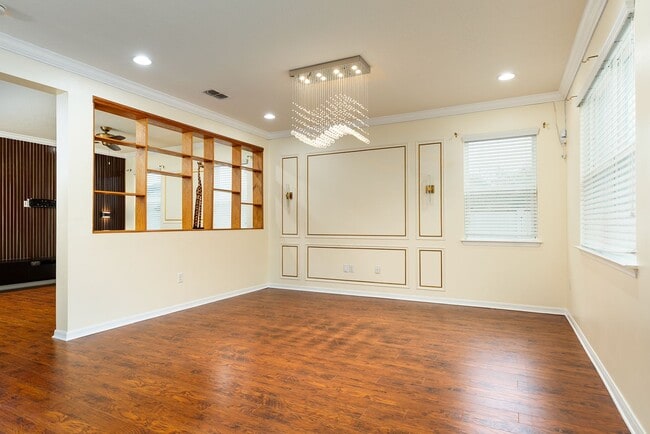 Building Photo - BEAUTIFUL UPDATED 4 bedroom home in great community!