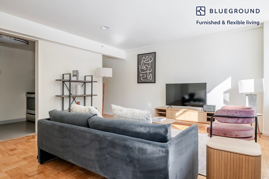 Building Photo - 770 Boylston St