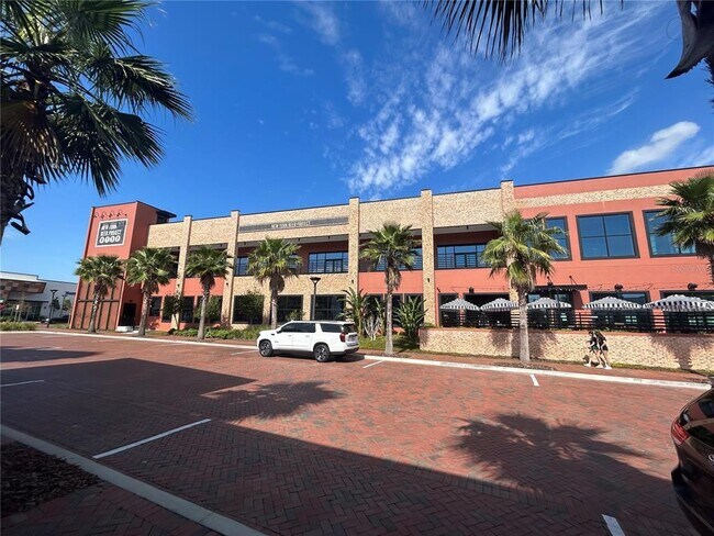 Building Photo - 15501 Panther Lake Dr