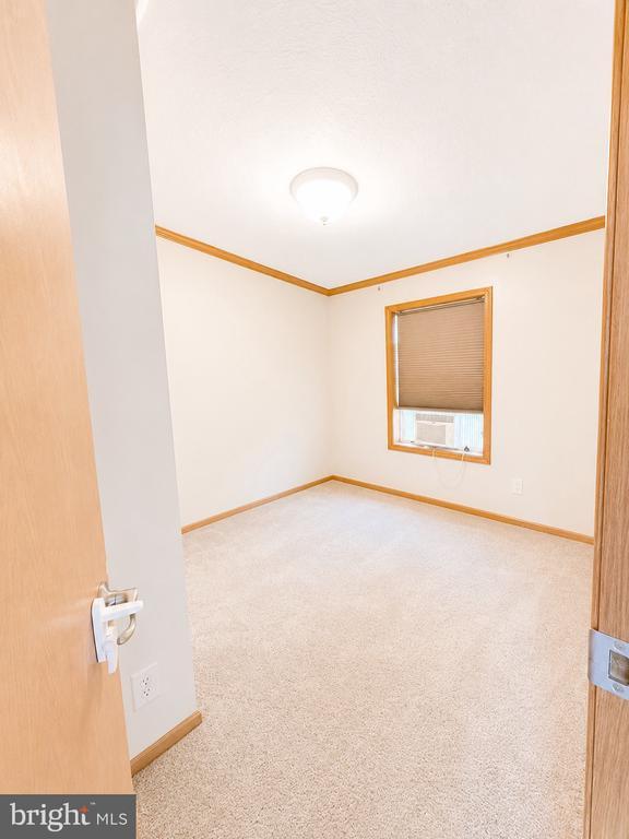 Building Photo - 3073 Table Rock Rd
