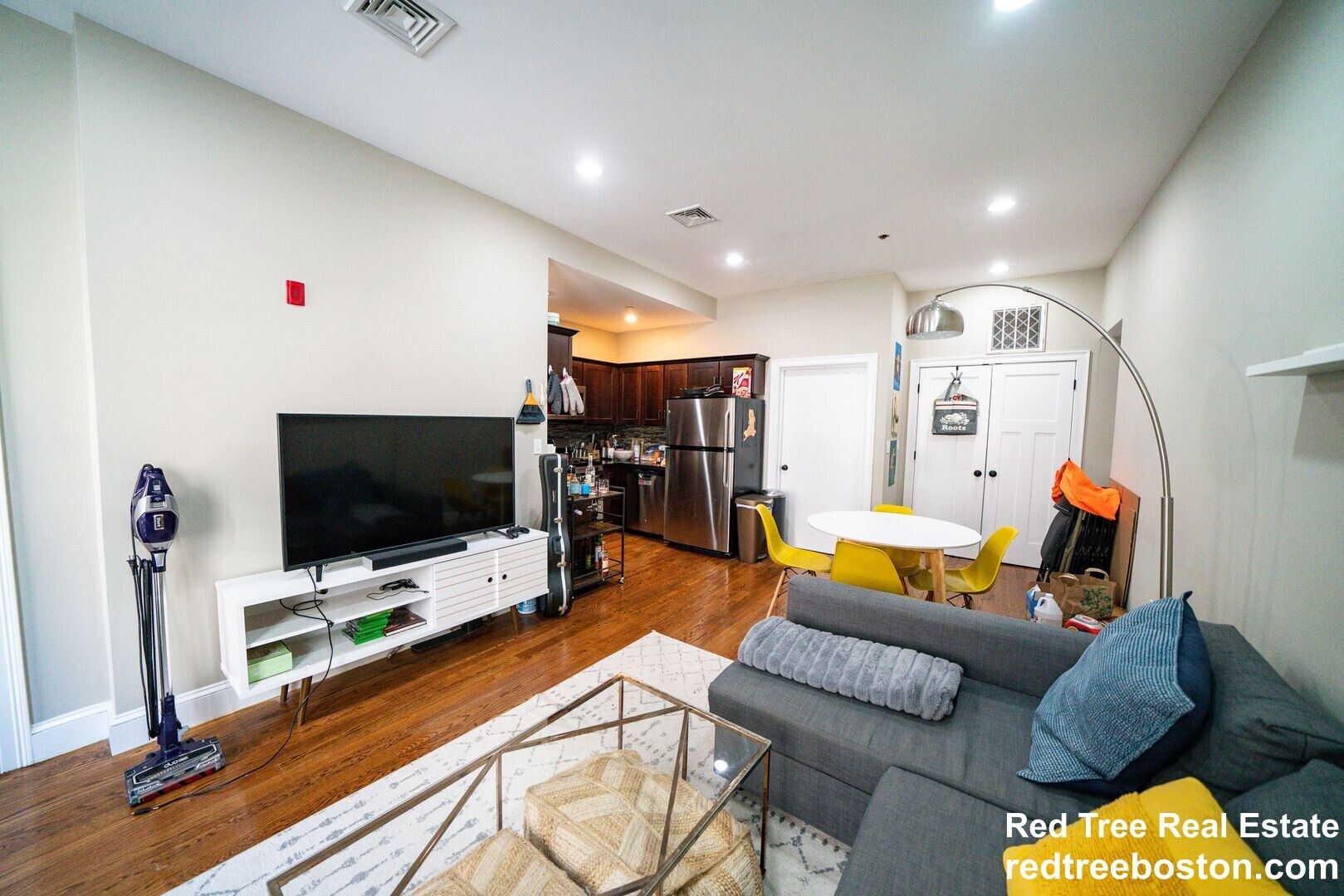 Building Photo - 491 Commonwealth Ave