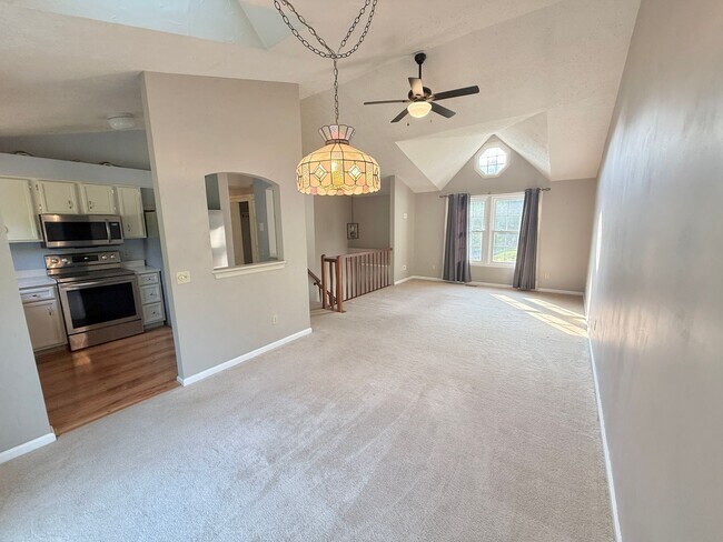Building Photo - 4 bed house Gananda | HUGE OFFICE | GARAGE...