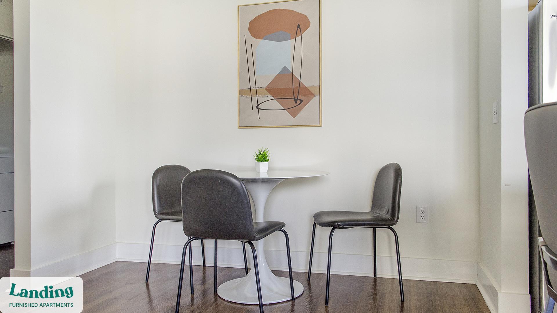 Building Photo - 901 Kelly Green Ln