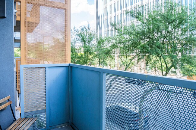 Building Photo - 915 N 4th St