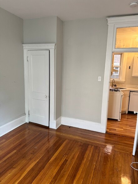 Building Photo - 38 Hemenway St