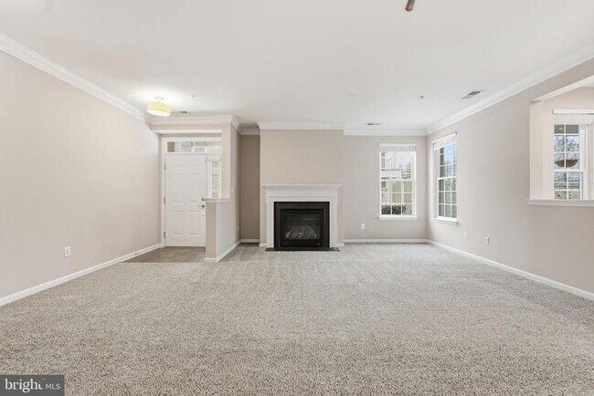 Building Photo - 44025 Vaira Terrace