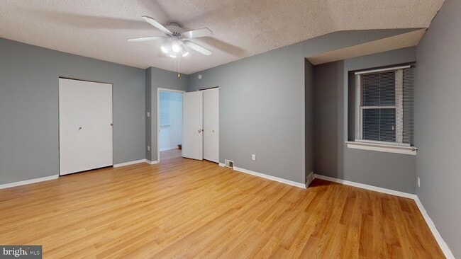 Building Photo - 669 N Henderson Rd