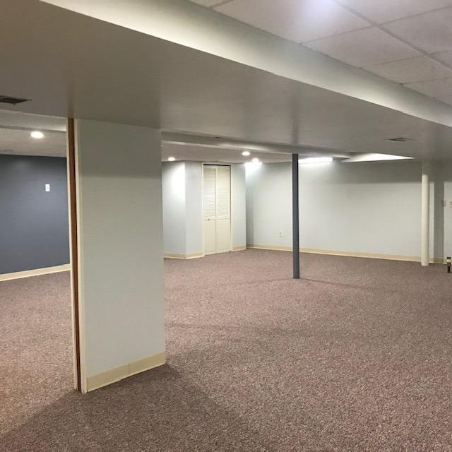 Building Photo - 2865 Burlington St